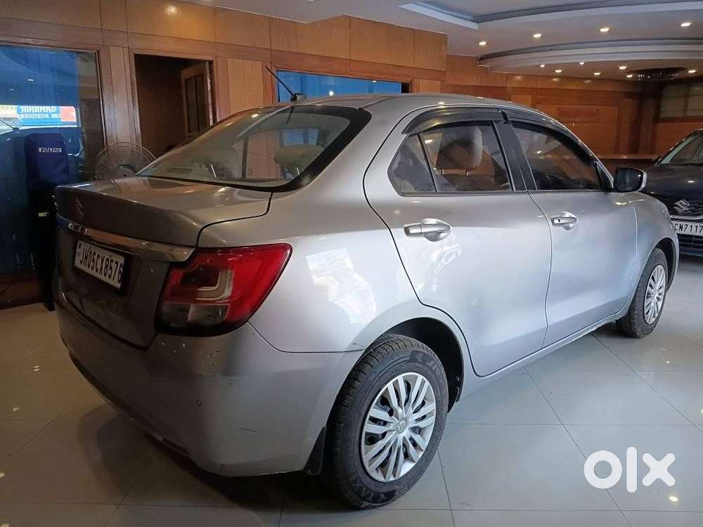 Maruti Suzuki Dzire 1.2 Vxi, 2021, Petrol