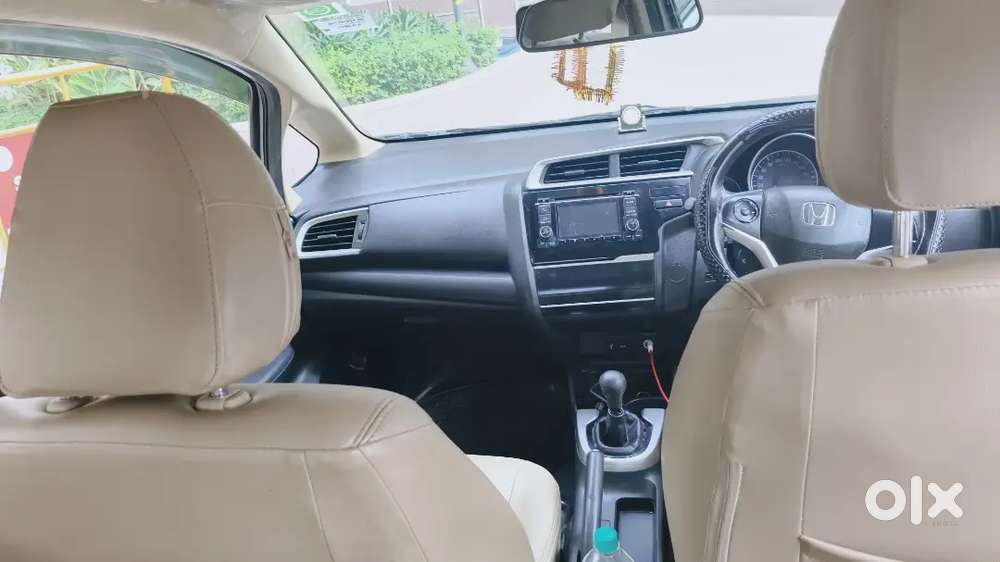 Spinny And Dealers Don't Call Family Used Car Well Maintained