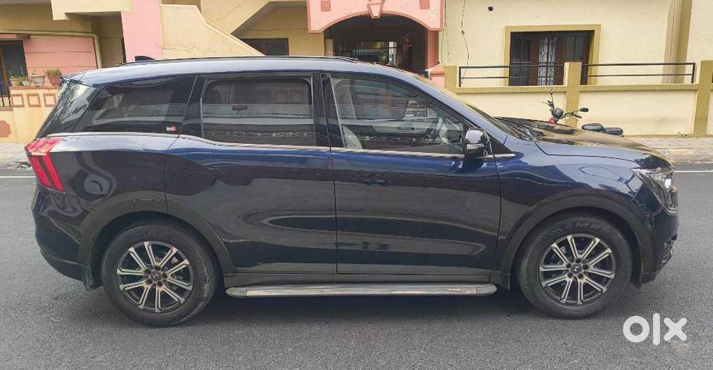 Mahindra Xuv700 2.0 Ax 7 Petrol At Str, 2021, Petrol