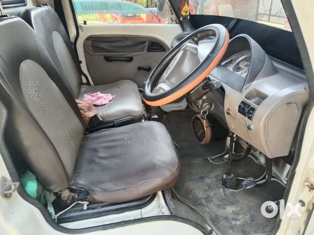 Mahindra Maxxim
