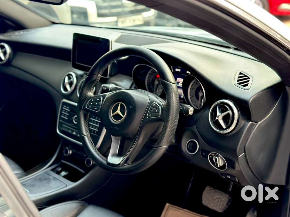 Mercedes-benz Cla 200 Cgi Sport, 2016, Petrol