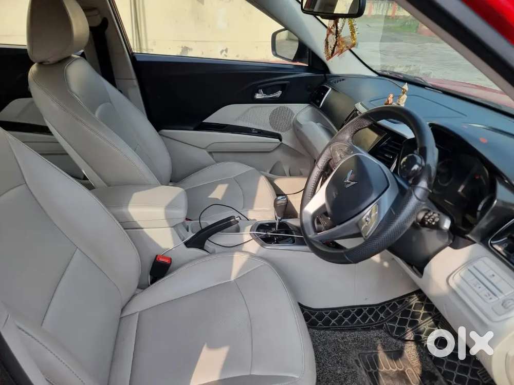Mahindra Xuv300 2023 Diesel Well Maintained