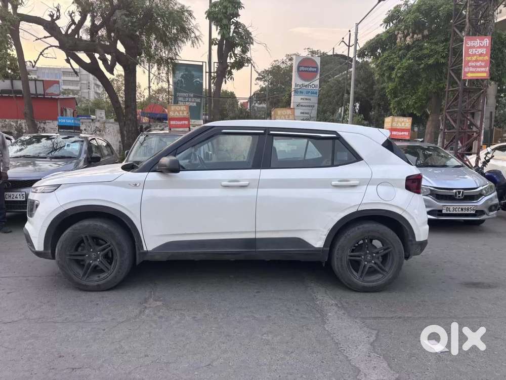 Hyundai Venue E 1.2 Petrol, 2021, Petrol