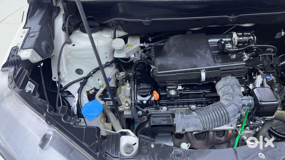 Maruti Suzuki Xl6 1.5 Alpha Mt, 2024, Petrol