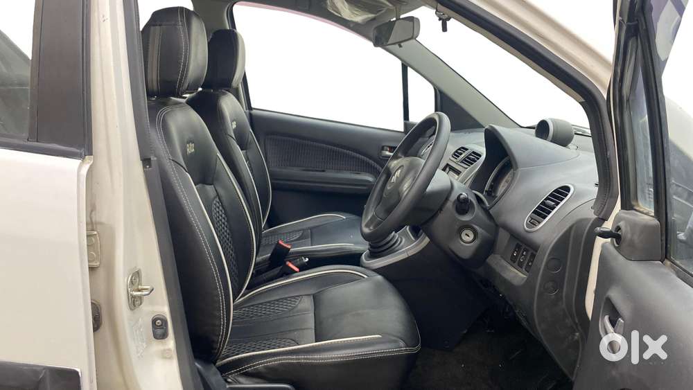 Maruti Suzuki Ritz Vxi, 2015, Petrol