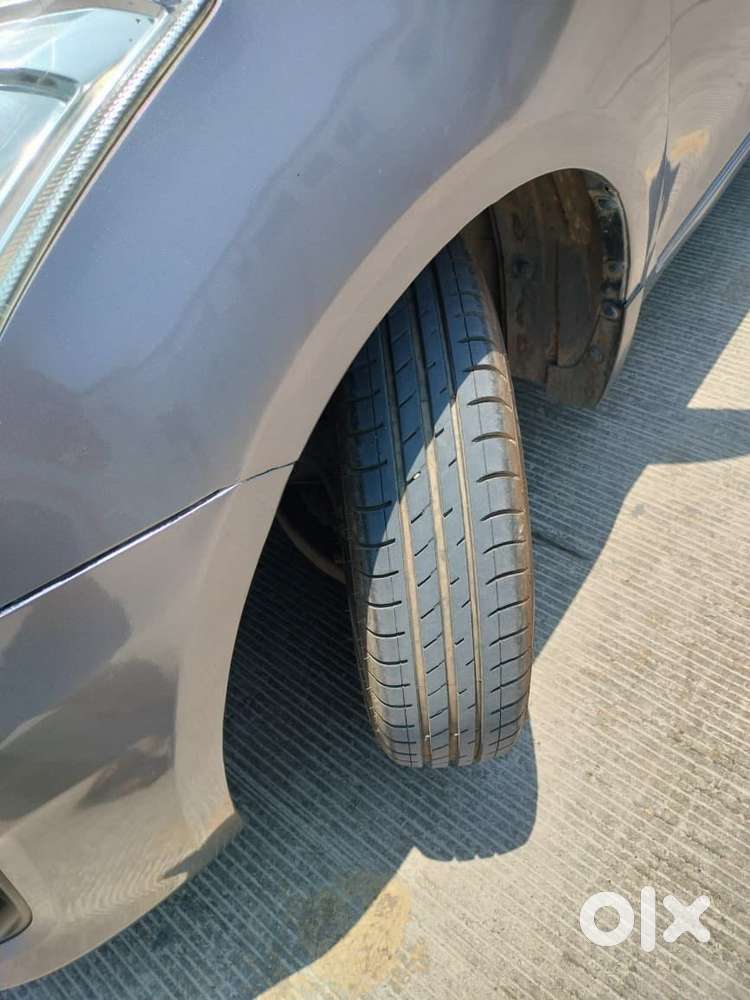 Maruti Suzuki Dzire 1.2 Vxi, 2014, Petrol