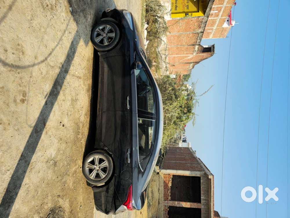 Hyundai Verna 1.6 Sx Black