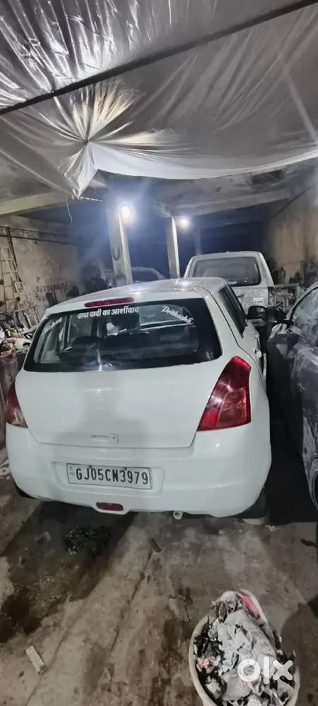 Maruti Suzuki Swift Dzire 2010