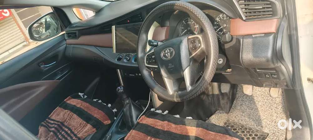 Toyota Innova Crysta 2016 Diesel 103000 Km Driven