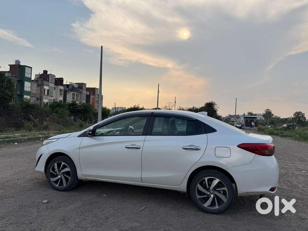 Toyota Yaris 2019 Petrol Automatic