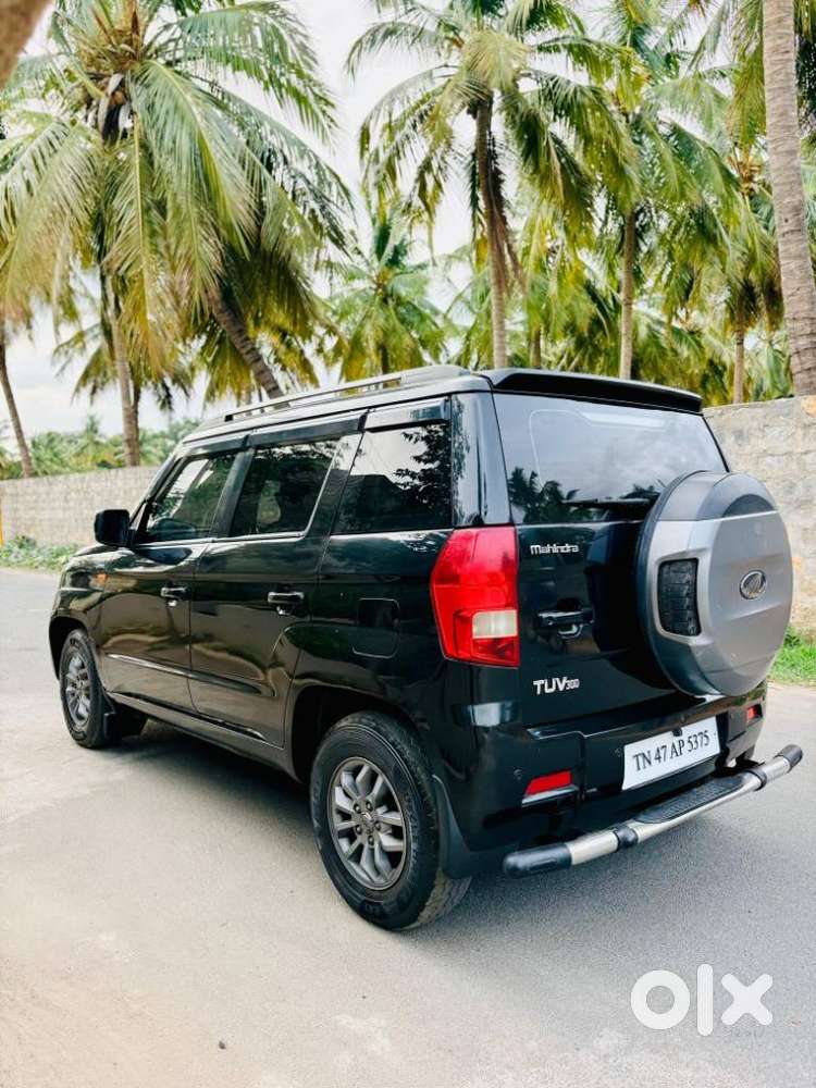 Mahindra Tuv 300 T10, 2018, Diesel