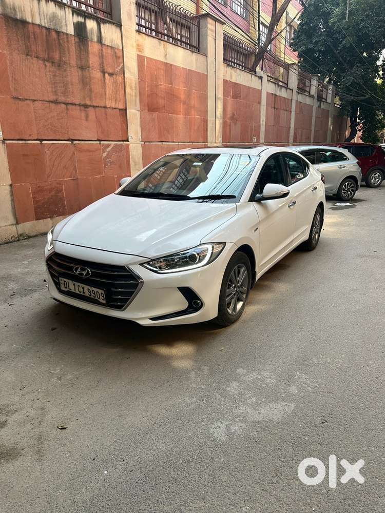 Hyundai New Elantra 2017 Petrol At 52000 Km Driven Mint Condition