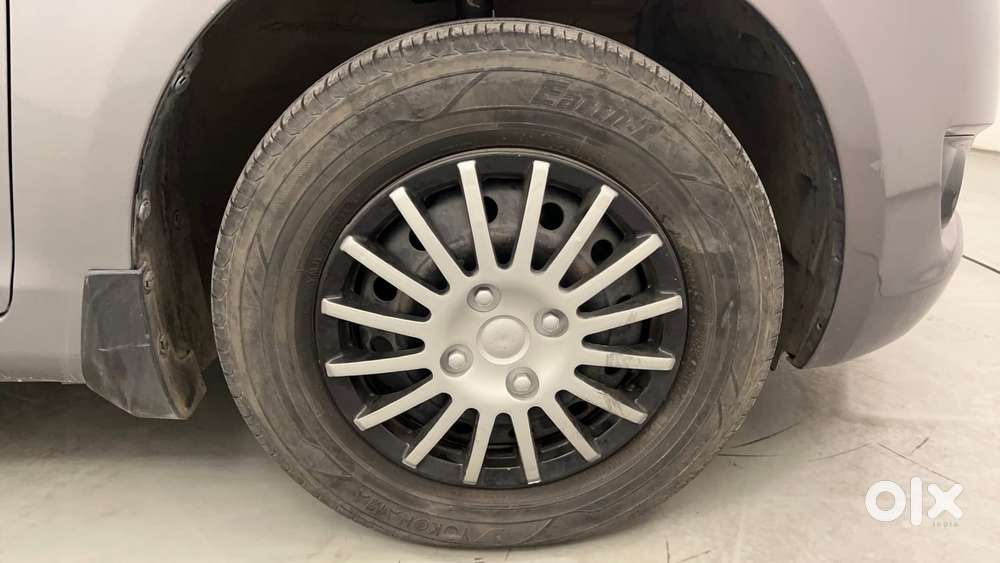 Maruti Suzuki Swift Vvt Vxi, 2014, Petrol