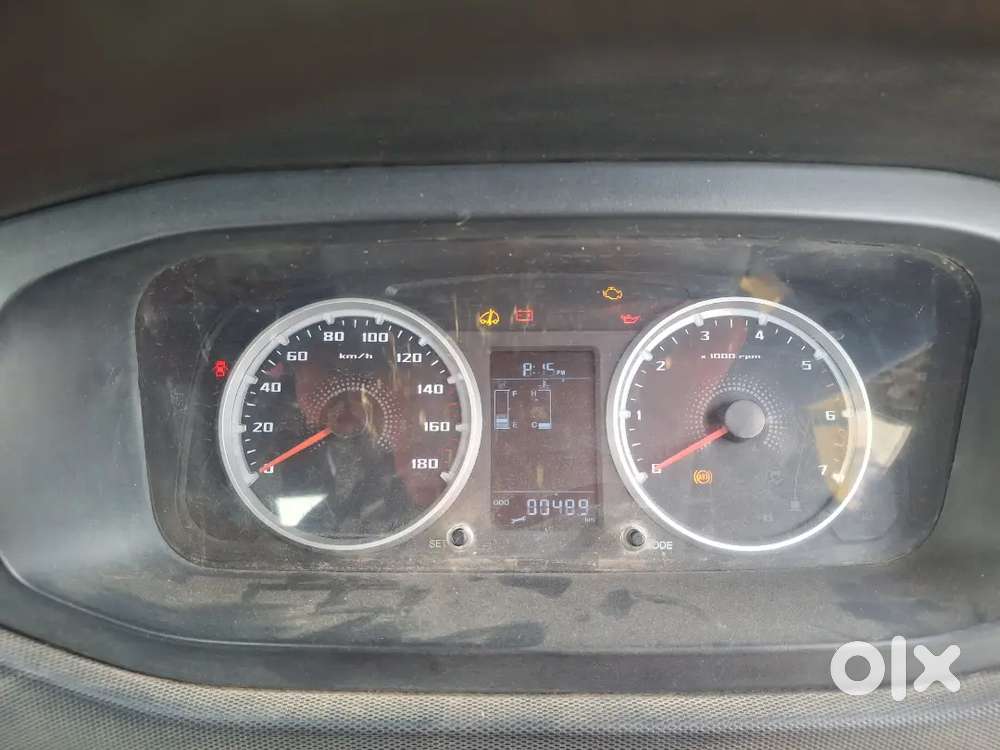 Tata Winger Deluxe 2022