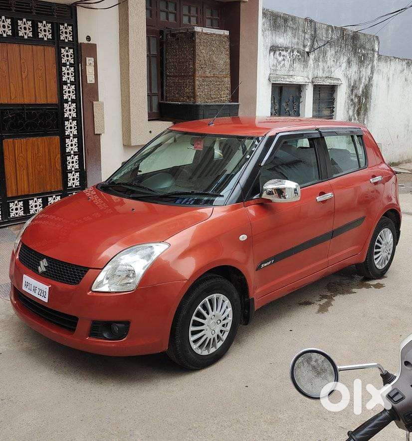 Maruti Suzuki Swift Vxi + Manual, 2009, Petrol