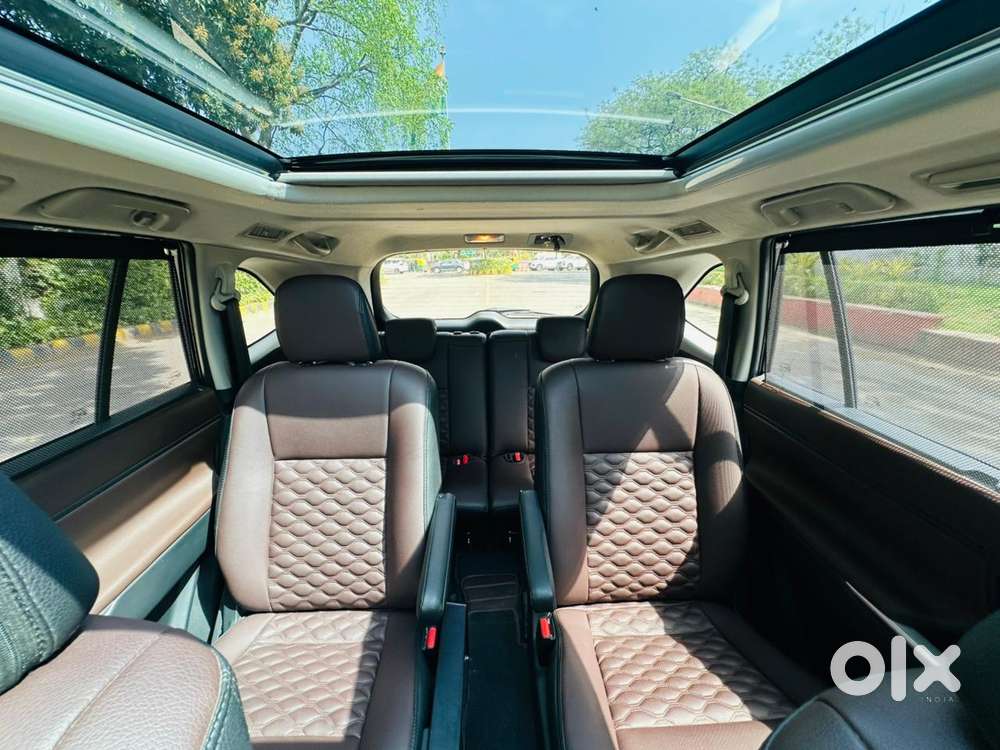 Toyota Innova Hycross 2.0 Vx Hybrid 7 Str, 2025, Petrol