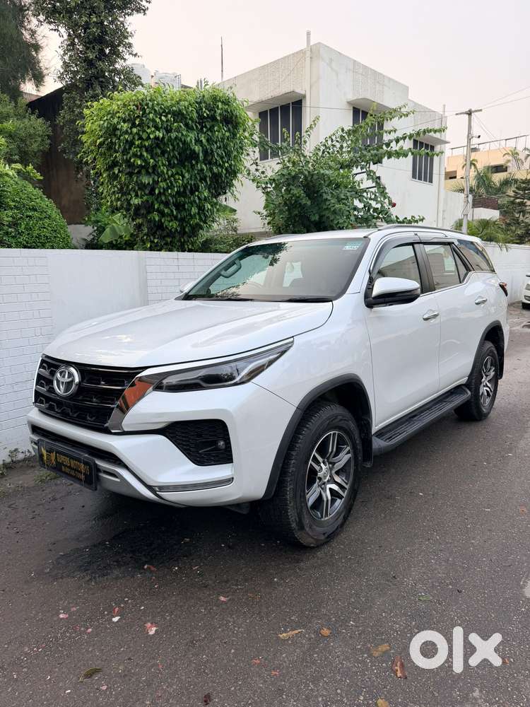 Toyota Fortuner 4x2 At 2.8 Diesel, 2024, Diesel
