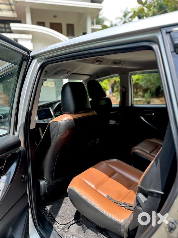 Toyota Innova Crysta 2017