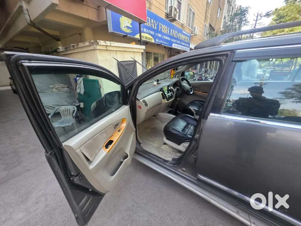 Toyota Innova 2011 Diesel Manual 105000 Km