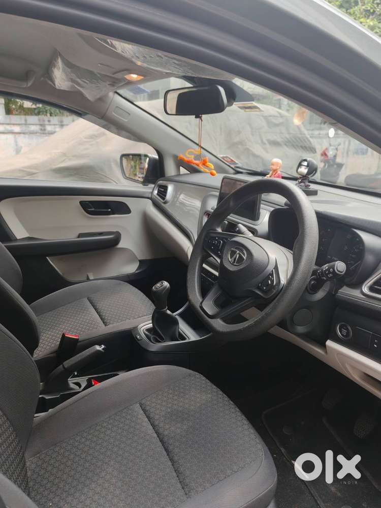 Tata Altroz Xt Petrol 2023 – Single Owner