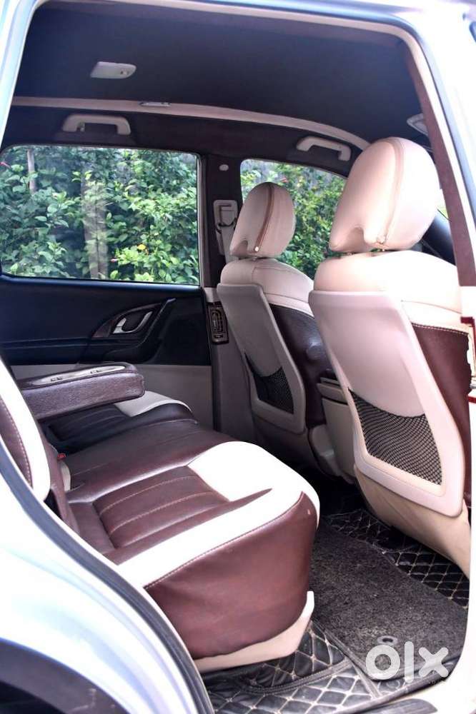 Mahindra Xuv500 W6 At, 2017, Diesel