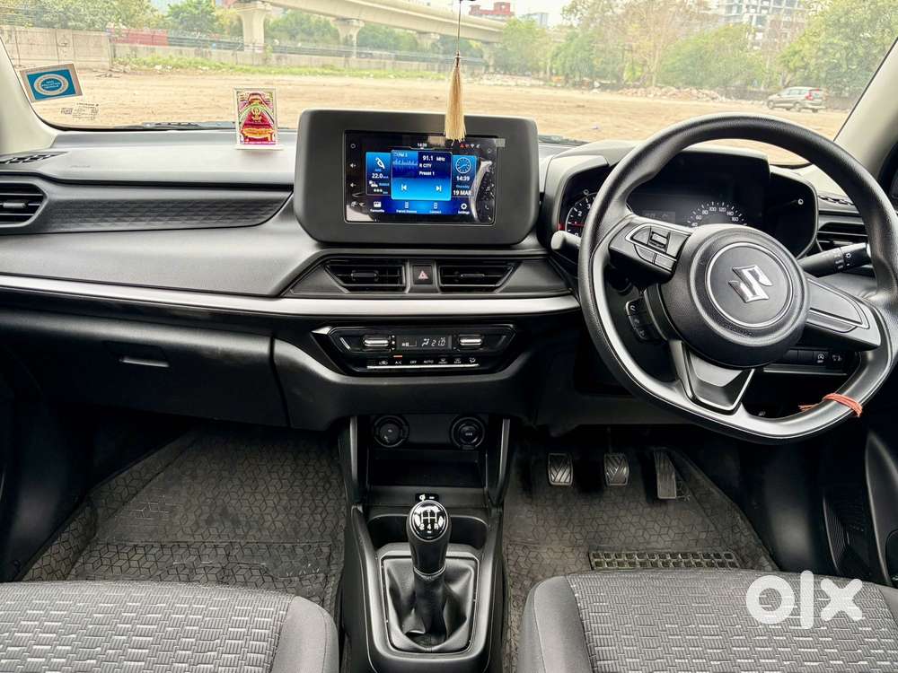 Maruti Suzuki New-gen Swift Zxi, 2025, Petrol