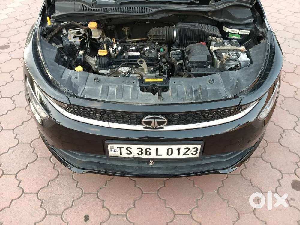 Tata Altroz 1.2 Xz Plus Dark Edition, 2021, Petrol