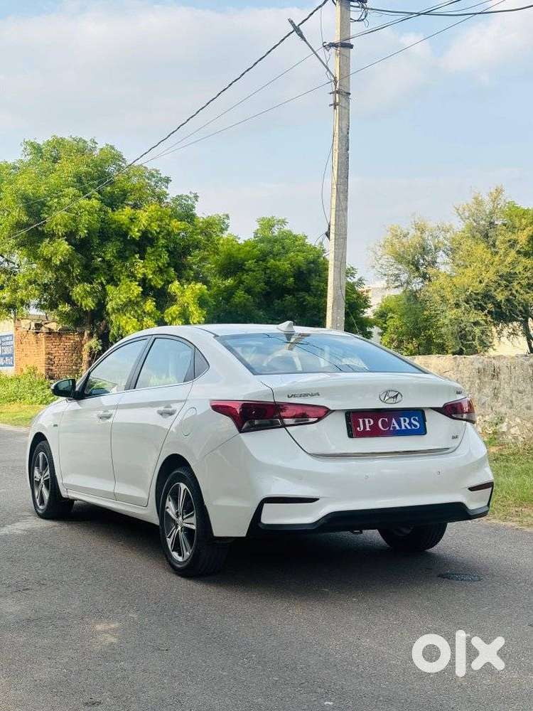 Hyundai Verna Crdi 1.6 At Sx Option, 2019, Diesel