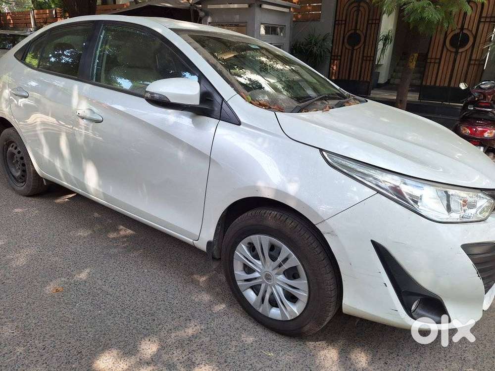 Toyota Yaris G Cvt, 2018, Petrol