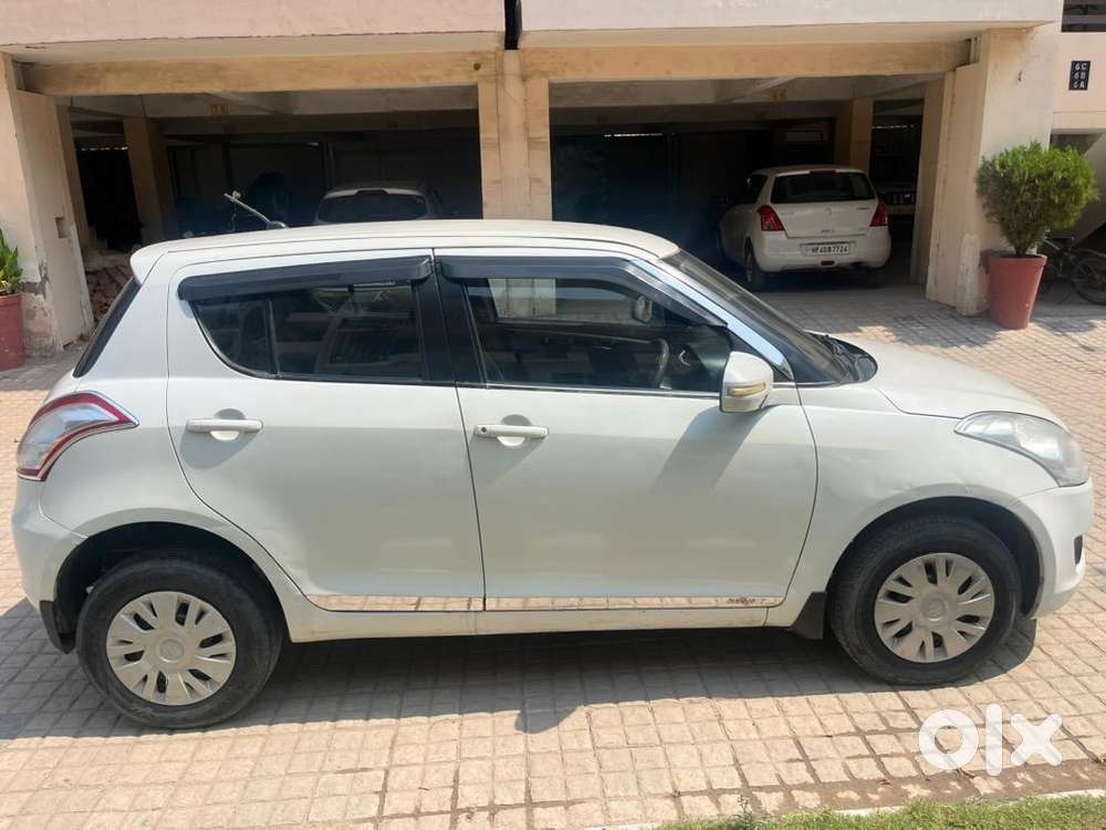 Maruti Suzuki Swift 2012 Petrol Well Maintained