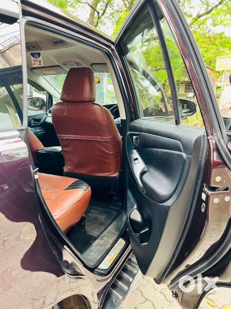 Toyota Innova Crysta Single Owner 2018 Diesel 90000 Km