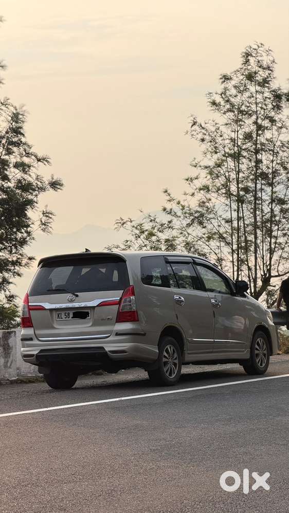 Toyota Innova Diesel 2015