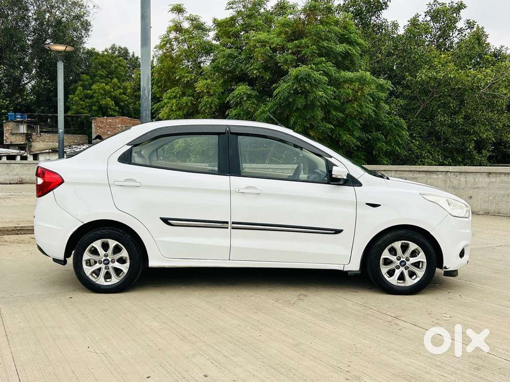 Ford Aspire Titatinium Blu Ti-vct, 2017, Petrol