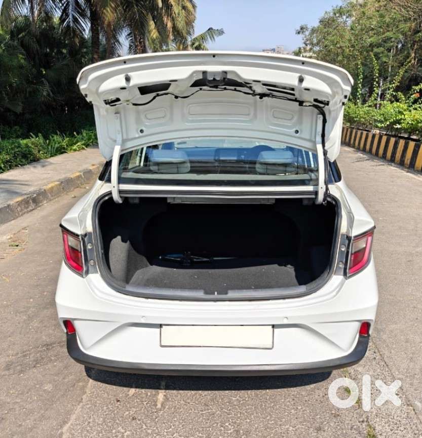 Hyundai Aura Sx Plus Automatic, 2020, Petrol