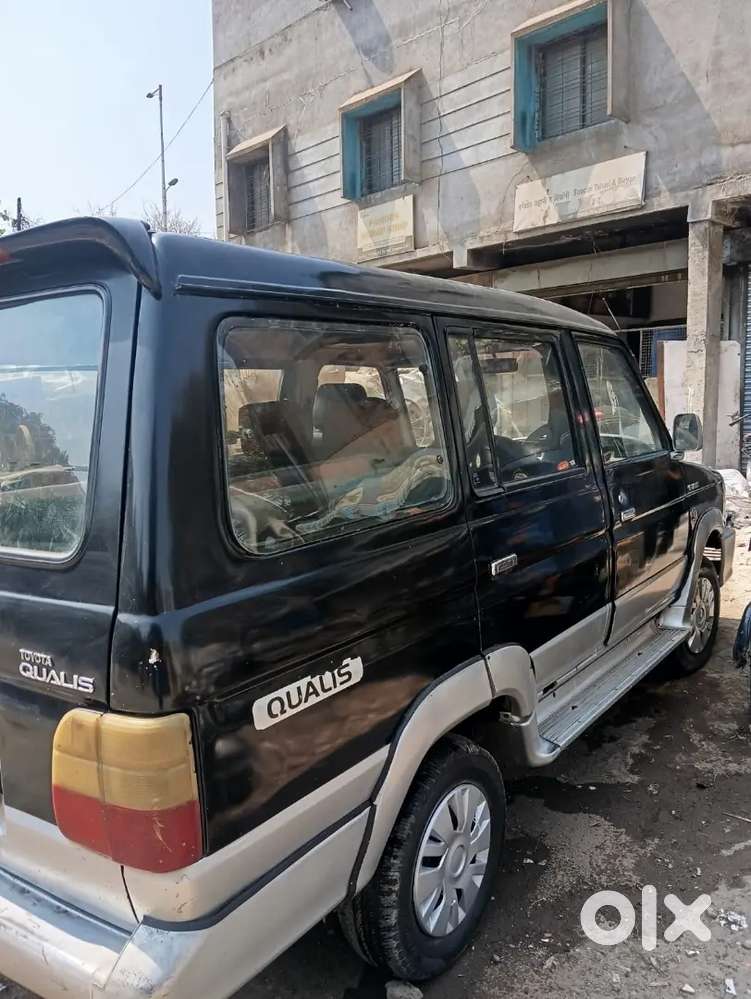 Toyota Qualis 2003 Diesel 170000 Km Driven