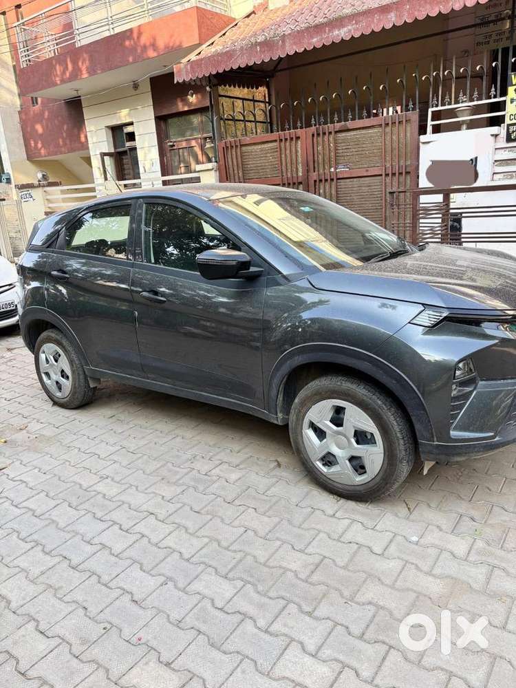 Tata Nexon 2025 Petrol 3200 Km Driven