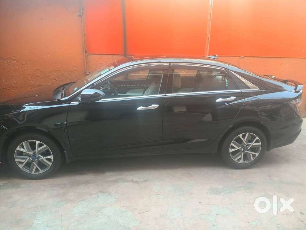 Selling My Verna Ivt Petrol Automatic 1.5