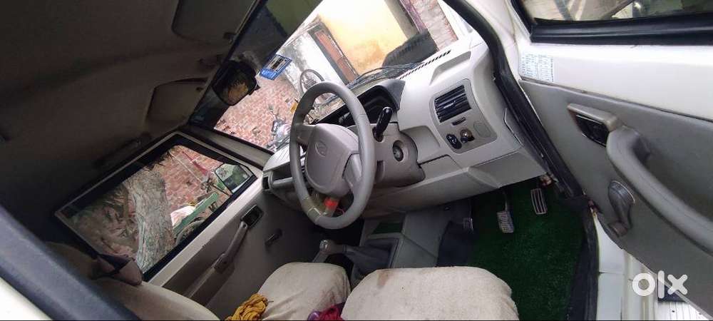 Boloro 2012 Top Modal ,ac , Power Steering