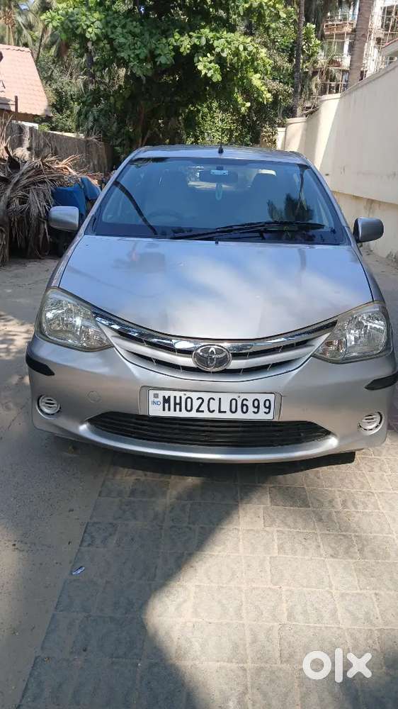 Toyota Etios 2012 1.5g Petrol Silver Well Maintained