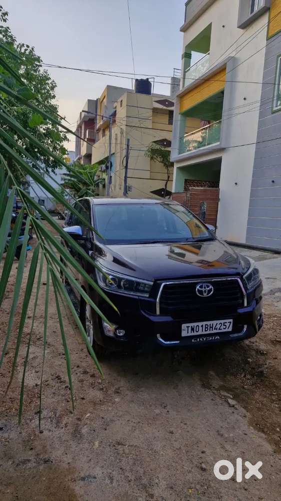 Toyota Innova Crysta