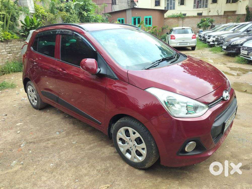 Hyundai Grand I10 Sportz, 2016, Petrol