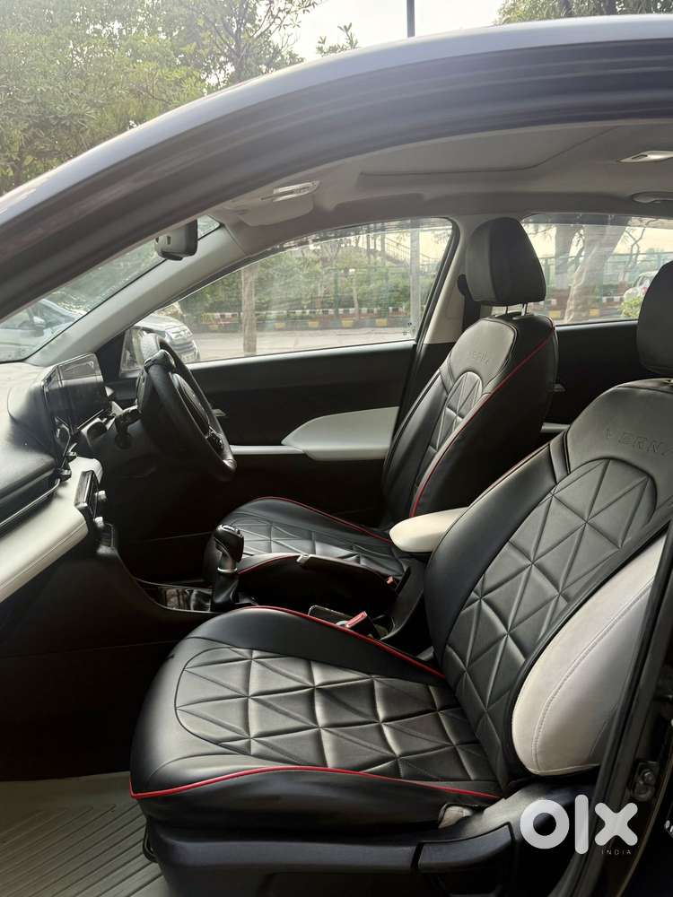 Hyundai Verna 1.5 Sx Petrol Mt, 2023, Petrol