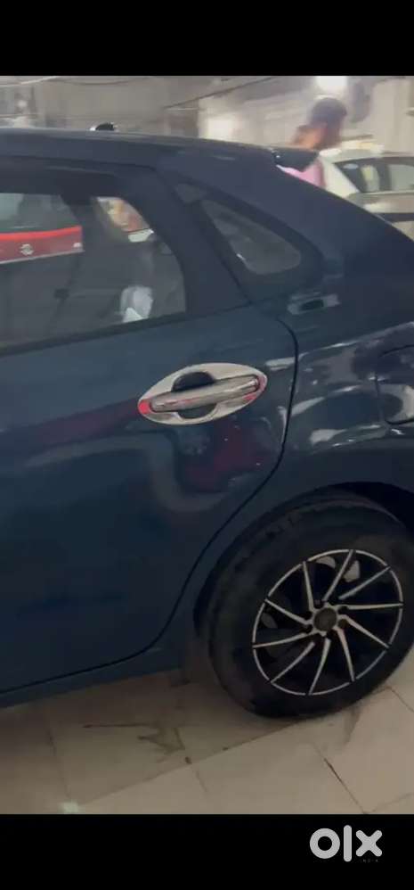 Suzuki Baleno 2016 Petrol 25000 Km Upgraded