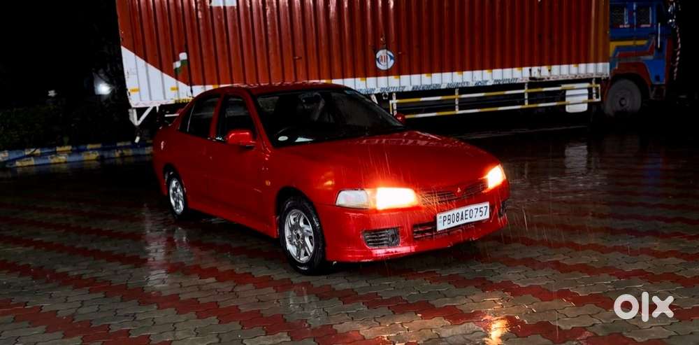 Mitsubishi Lancer 2001 Km Driven Limitid Edition