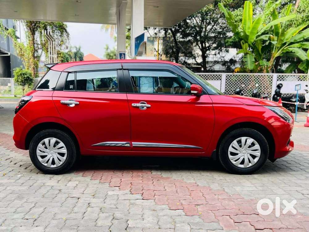 Maruti Suzuki Swift Vxi Abs Bsiv, 2024, Petrol