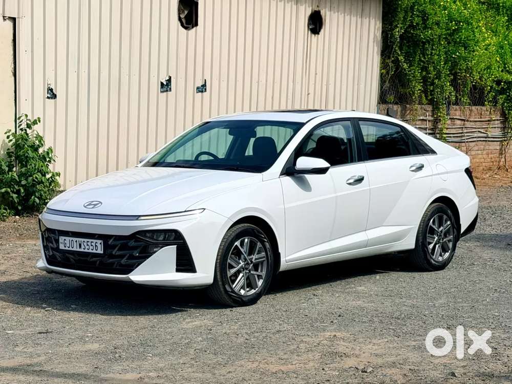 Hyundai Verna 1.5 Sx (o) Vtvt Ivt, 2024, Petrol
