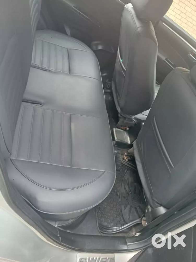 Maruti Suzuki Swift 2013 Diesel 82000 Km Driven