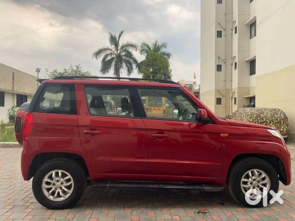 Mahindra Tuv 300 2016