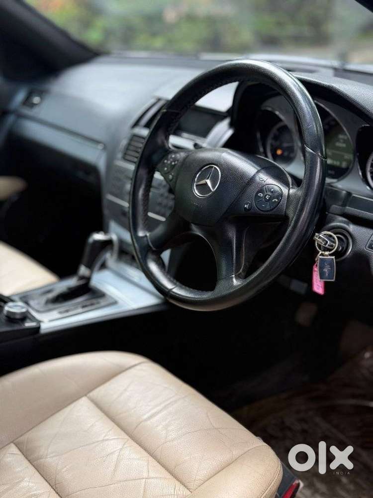 Mercedes-benz C-class C 200, 2011, Petrol