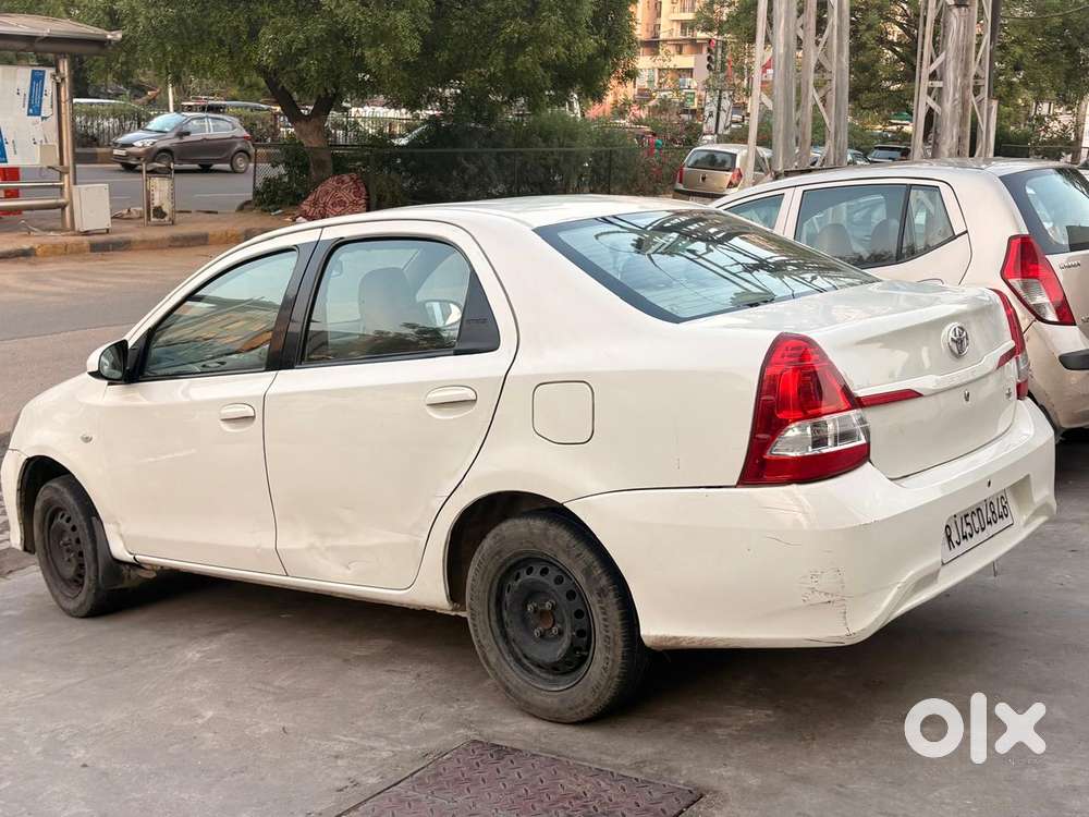 Toyota Etios Cross G, 2018, Petrol